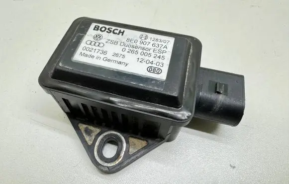 Audi A4 S4 B6 8E 8H ESP acceleration yaw rate sensor 8E0907637A 0265005245 0021736