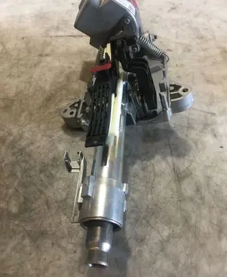 Mercedes-Benz A W169 Steering wheel axle 1695452932 A1694604016Q13 169462023