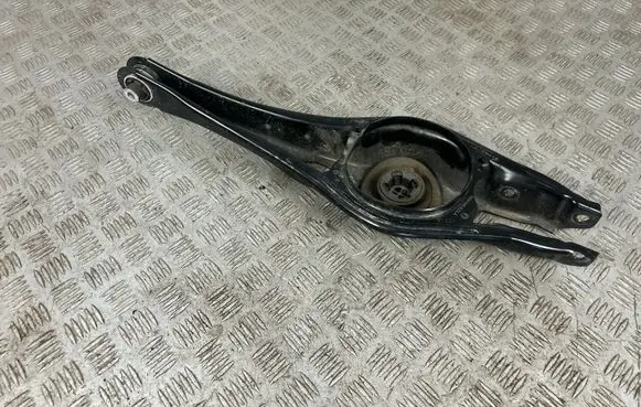 Rear control arm