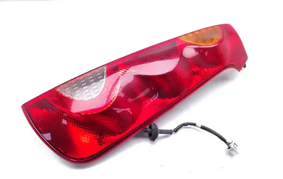 Nissan Note (E11) Rear/tail lights