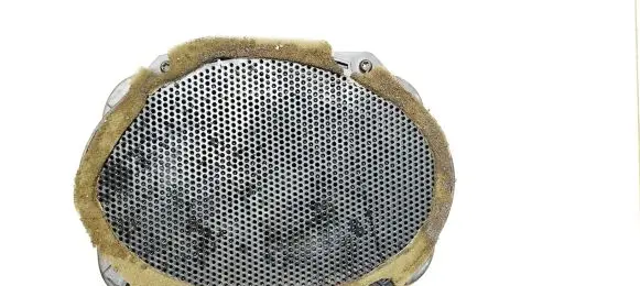 Ford Fiesta Front door speaker 7s6t18808aa 7s6t-18808-aa