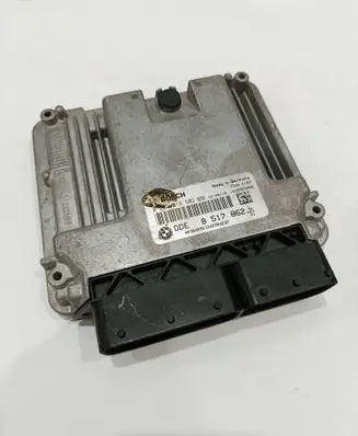 BMW 5 F10 F11 Engine control unit/module 8517862 1039S53008 030530922