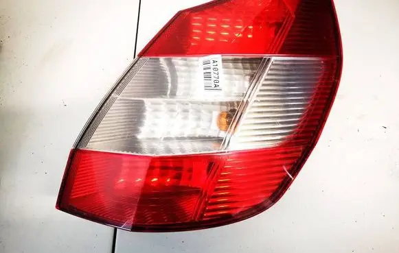 Renault Scenic II - Grand scenic II Rear/tail lights 15911600 159116-00