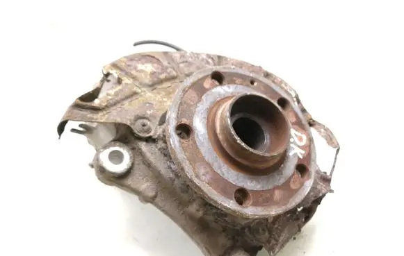 Volkswagen PASSAT B6 Front wheel hub spindle knuckle 3C0407257G