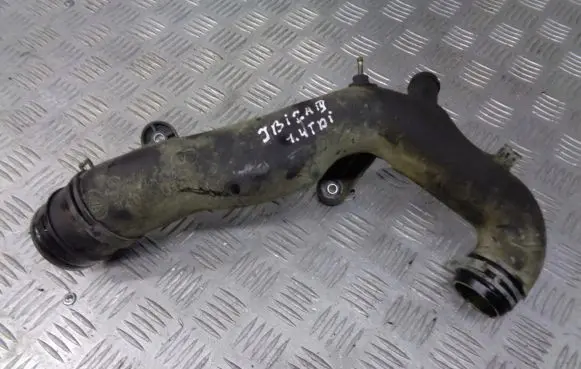 Seat Ibiza III (6L) Turbo air intake inlet pipe/hose 6Q0129654BD