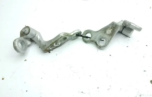 Rear door hinge set