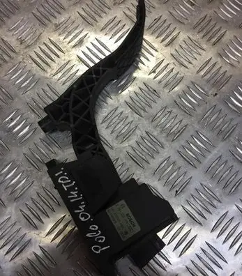 Volkswagen Polo Accelerator throttle pedal 0281002378