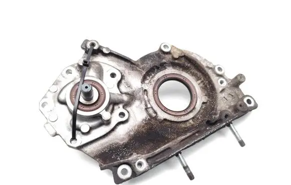 Opel Zafira B Oil pump 