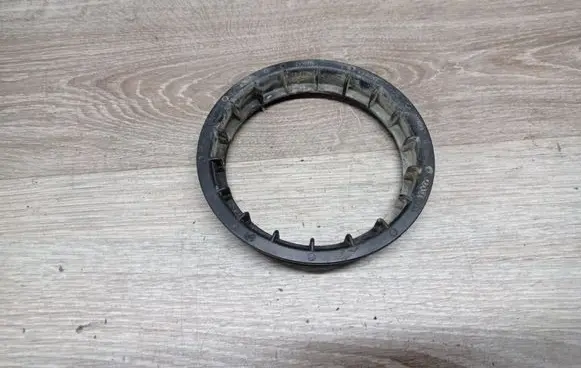 Volvo S60 In tank fuel pump screw locking ring/nut 8649739