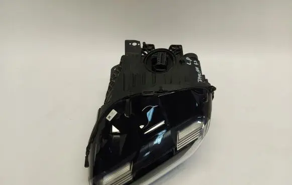 Porsche Taycan 9J1 Headlight/headlamp lamprz12315645615
