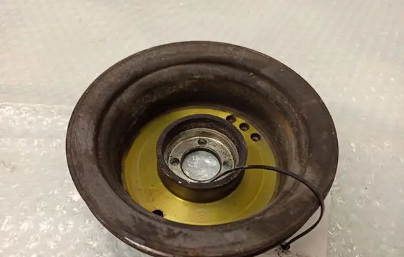 Mercedes-Benz E W123 Water pump pulley 1022000505