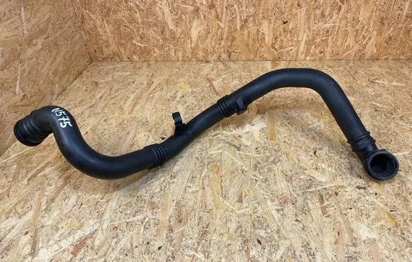Opel Insignia B Intercooler hose/pipe 13374655