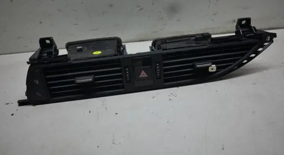Audi A6 S6 C7 4G Dash center air vent grill 4G1820951
