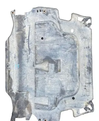 Volvo S80 Engine splash shield/under tray