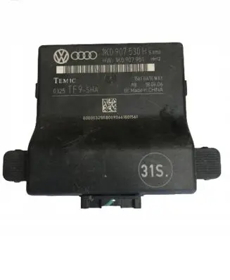Volkswagen Golf V Gateway control module 1K0907530H