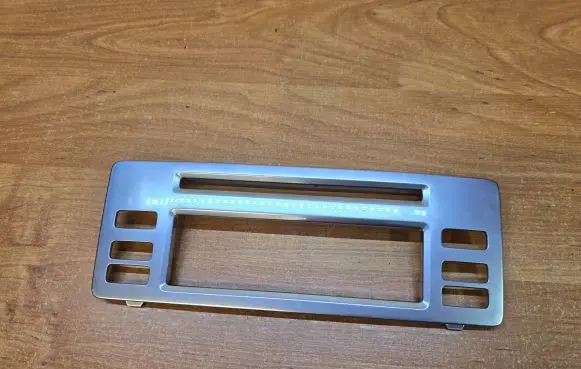 Volvo S80 Radio/GPS head unit trim 30643648