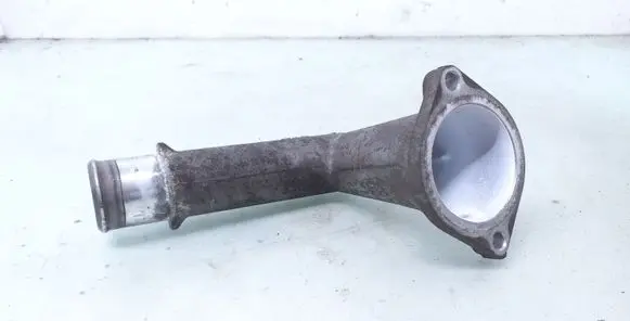 Toyota Avensis T250 Engine coolant pipe/hose