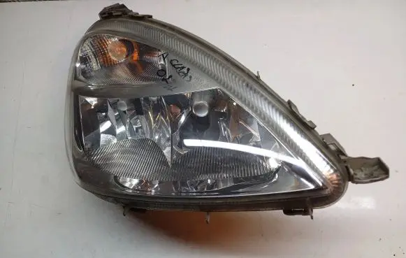 Mercedes-Benz A W168 Headlight/headlamp A1688201861 0301192202