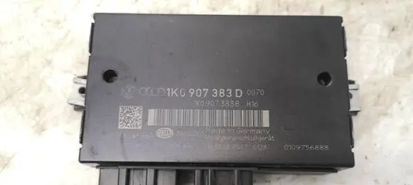 Volkswagen PASSAT B6 Tow bar trailer control unit/module 1K0907383D 1K0907383B 3A002001