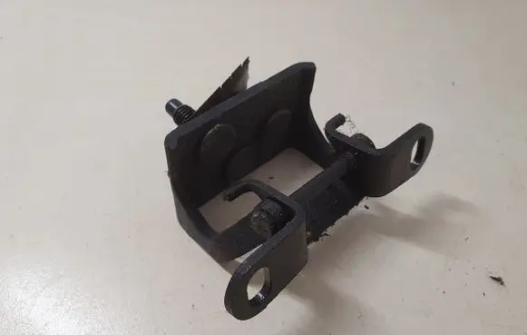 Volvo C30 Tailgate/trunk/boot hinge 30657228
