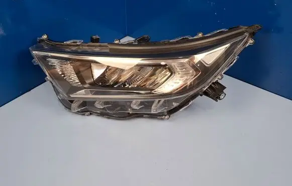 Toyota RAV 4 (XA50) Headlight/headlamp 8118542840 STANLEY4288