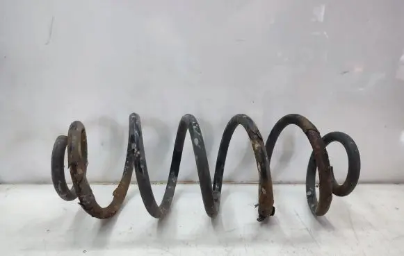 Audi A4 S4 B8 8K Rear coil spring