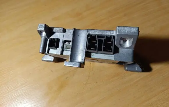Mitsubishi Colt Power steering control unit/module MR594091 A68000F16 A4545450032