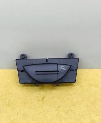 Mercedes-Benz CLS C219 Parking (PDC) sensor switch 2118216958 03751222