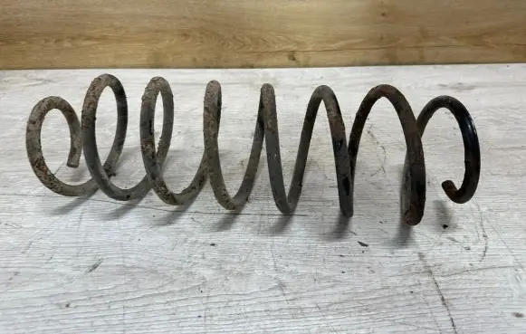 Volvo S70 V70 V70 XC Front coil spring