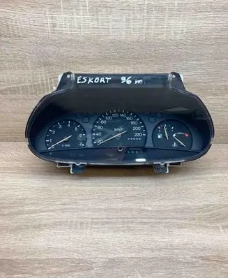 Ford Escort Speedometer (instrument cluster) 96FB10838BA 96FBCA