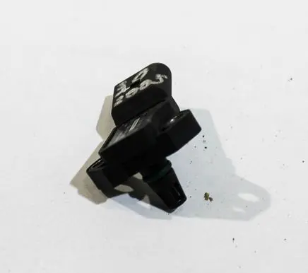 Volkswagen PASSAT B6 Air pressure sensor 281002399038906051B