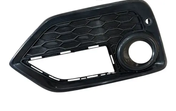 Honda Civic X Front bumper lower grill 71108TGGA3