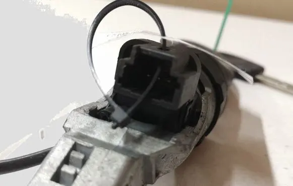 Citroen C5 Ignition lock 9648445180