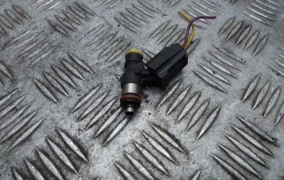 Volkswagen PASSAT B6 Fuel injector 03C906039 0280158815 0280158815DE