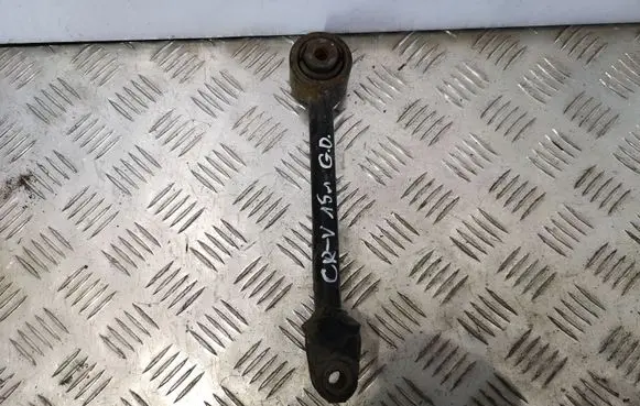 Rear control arm