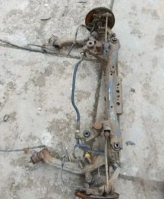 Toyota Avensis T250 Rear axle beam 