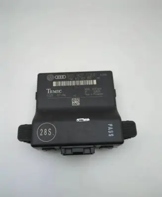 Volkswagen PASSAT B7 Gateway control module 1K0907530F 1K0907951
