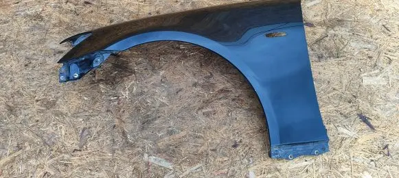 Lexus IS 220D-250-350 Fender