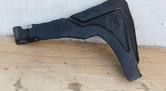 Volvo V40 Fender foam support/seal 31283055