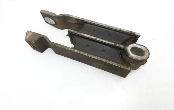 Volvo XC60 Engine mount bracket 9487476