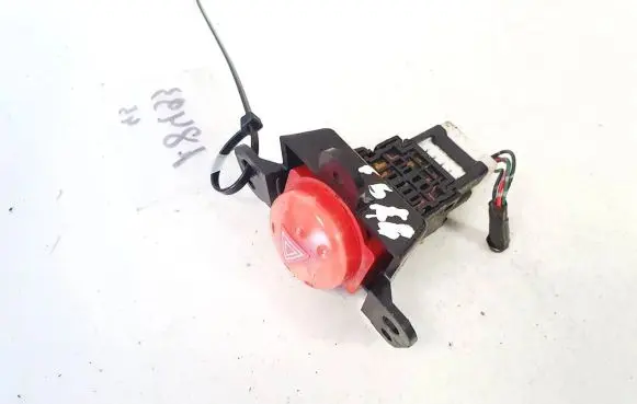 Nissan Almera Tino Hazard light switch 06016