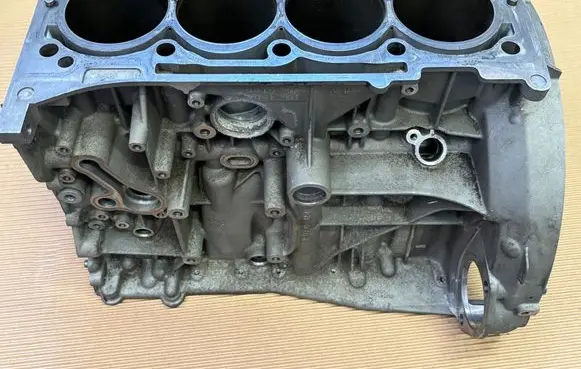 Mercedes-Benz C W205 Engine block 274920 R2740100203
