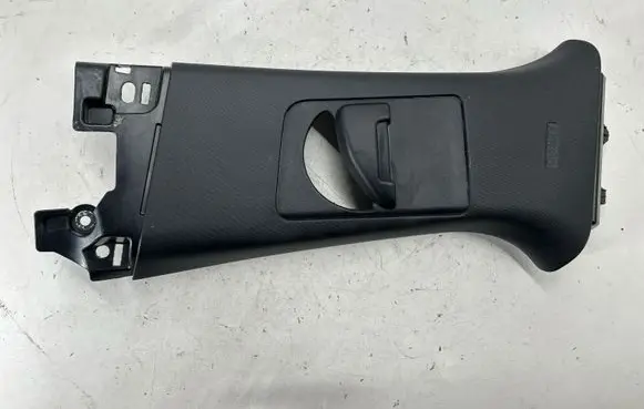 Ford Escape IV (B) pillar trim (top) LJ6BS243A33AEW LJ6BS24583AJW