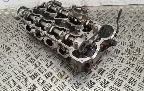 BMW 5 F10 F11 Engine head 11127573933 7573936