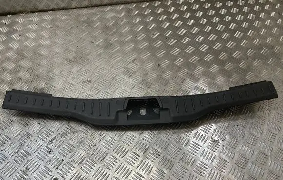 Ford Focus Trunk/boot sill cover protection BM51N40352A