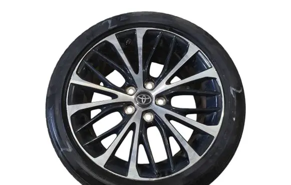 Toyota Camry VIII XV70 R18 alloy rim 