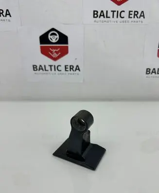 Rear door upper hinge