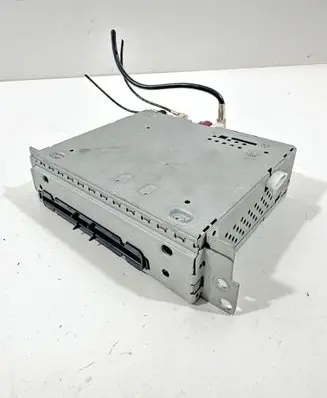 Radio/CD/DVD/GPS head unit