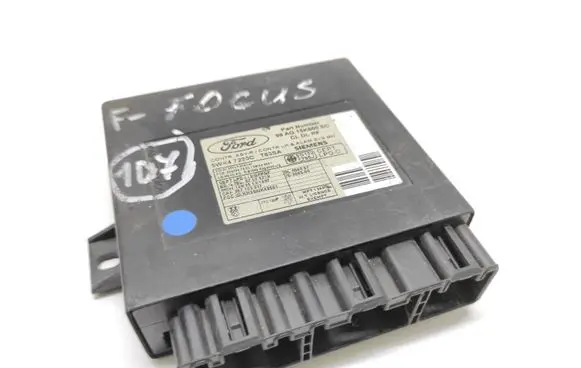 Ford Focus Comfort/convenience module 98AG15K600EC 5WK47220C