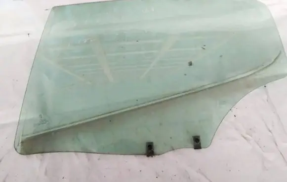 Peugeot 407 Rear door window glass